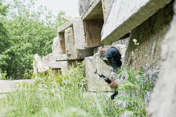 Junio 2020 Ucrania Ciudad Lviv Niños Niñas Con Rifle Juegan —  Fotos de Stock