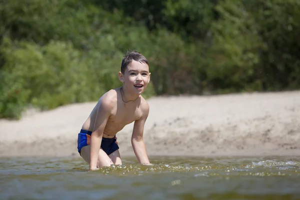 Happy Boy Swimming Lake — Stock Photo, Image