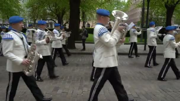 Helsinki Finlandia Maja 2018 Fińskie Siły Zbrojne Orkiestra Wojskowa Wykonuje — Wideo stockowe