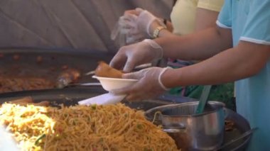 Avrupa'nın Asya vegan streetfood.