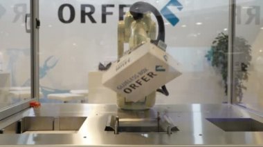 Büyük fuar Pactec Helsinki Finlandiya şirketi Orfer robot paketleme sistemleri