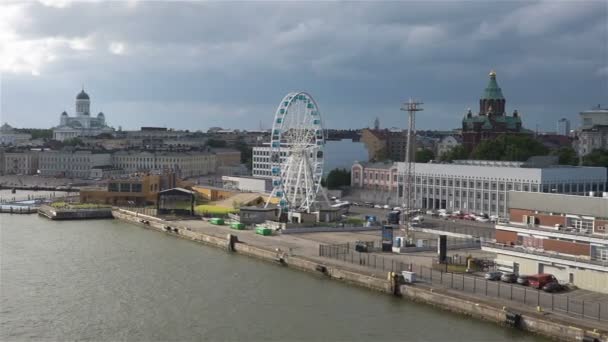 Malerisches Luftbild der Altstadt von Helsinki, Finnland — Stockvideo