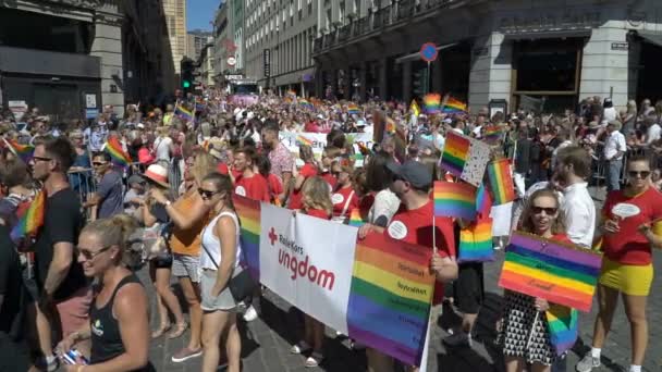 De Pride-Parade in Oslo Noorwegen — Stockvideo