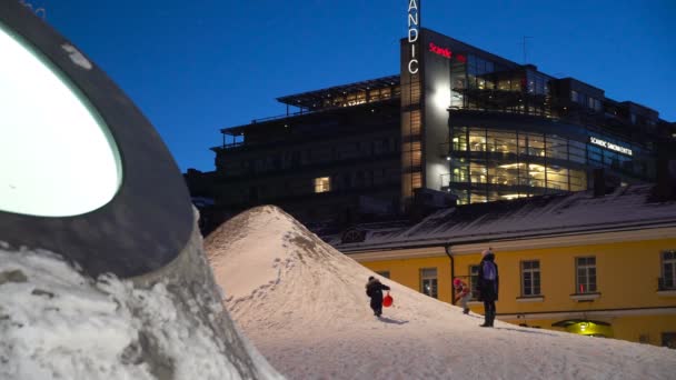 Museo d'Arte Amos Rex in Piazza Lasipalatsi a Helsinki, Finlandia — Video Stock