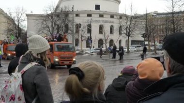 Penkkarit Finlandiya lise mezunlarının geleneksel bir bayramdır
