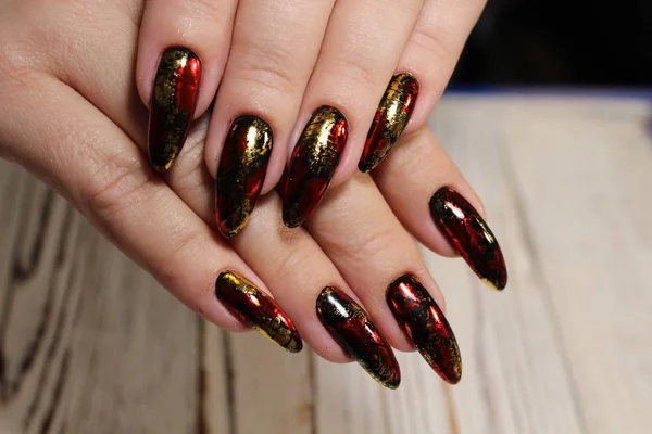 Kobiet Ręce Stylowe Manicure Najlepsze — Zdjęcie stockowe