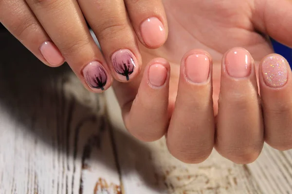 Unhas Naturais Incríveis Mãos Mulher Com Manicura Limpa — Fotografia de Stock