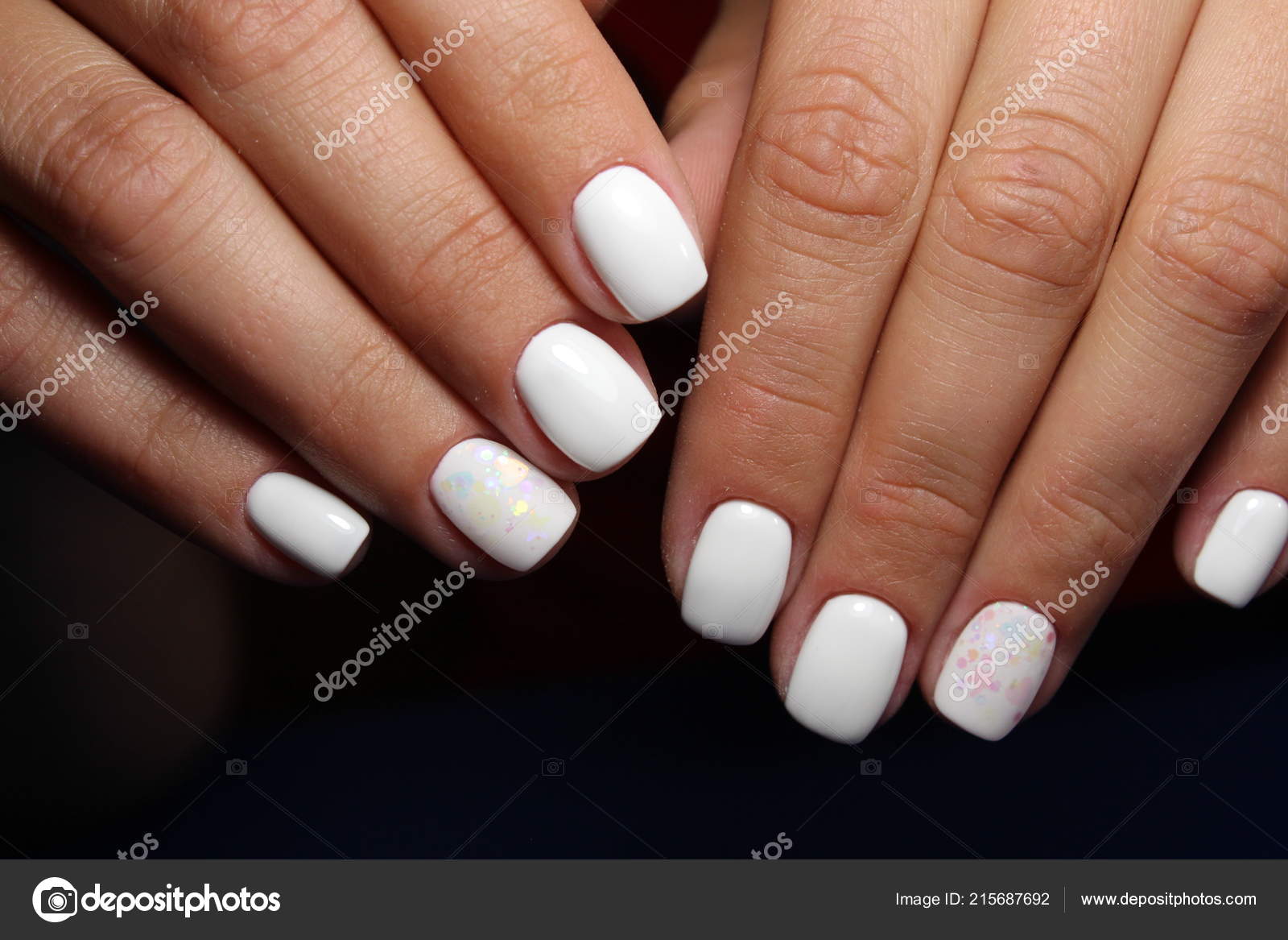 manicure nails