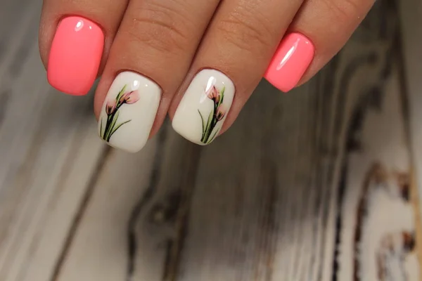 Unhas Naturais Incríveis Mãos Mulher Com Manicura Limpa — Fotografia de Stock