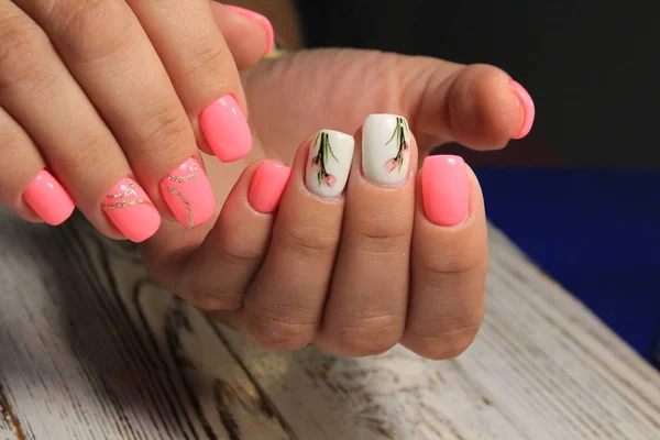 Jovens Manicure Design Melhores Unhas Verniz Gel — Fotografia de Stock