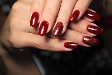 Doğal çivi güzellik. Mükemmel temiz manikür