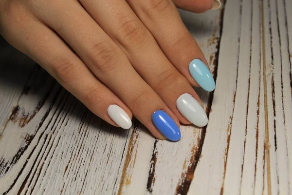 Jovens Manicure Design Melhores Unhas — Fotografia de Stock