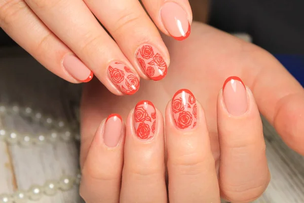 Geweldige Natuurlijke Nagels Women Handen Met Schone Manicure — Stockfoto