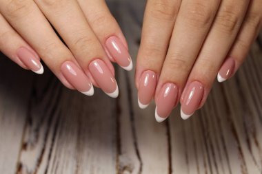 Dik ve çok şık tasarım