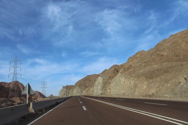 Blauwe Hemel Prachtige Berglandschap Met Road — Stockfoto