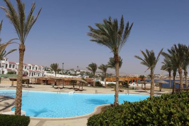 Nil Nehri üzerinde günbatımında Aswan, Mısır'da görüntüleyin.