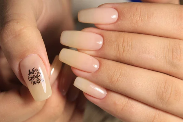 Gençlik manikür tasarım en iyi çivi