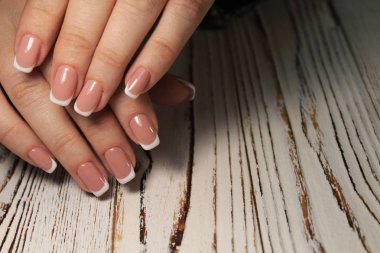 Manikür çivi renk değiştirir vernik tasarım.