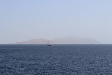 Nil Nehri üzerinde günbatımında Aswan, Mısır'da görüntüleyin.