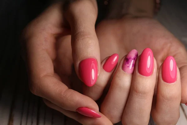 Manicure glamour di unghie — Foto Stock