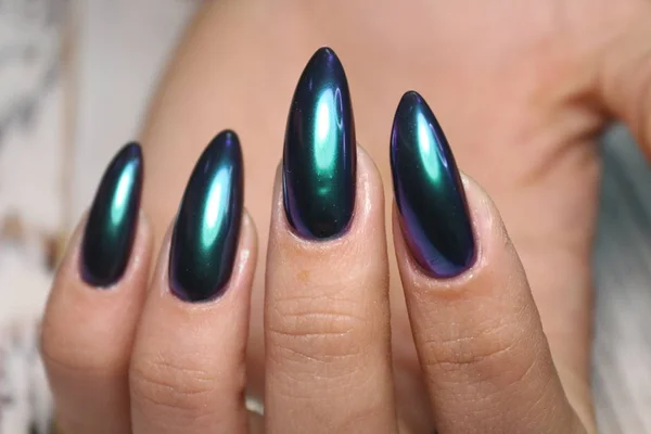 Sexy manicure van nagels — Stockfoto