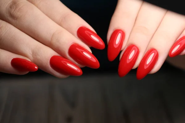 Fashion nails manicure on beautiful female hands — Stock Photo, Image