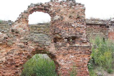 Eski hapishane kalıntıları, St. Petersburg'da bir şehir.