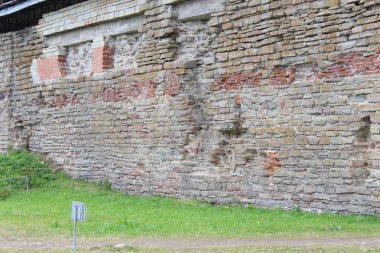 Eski hapishane kalıntıları, St. Petersburg'da bir şehir.