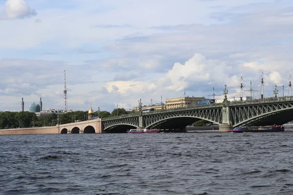 17. Juli. 2019. saint-petersburg, russland. schöne Altstadtarchitektur — Stockfoto