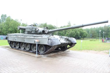 St. Petersburg, Rusya-Haziran 2019. II. Dünya Savaşı'nın Sovyet silahları, Park'ta sergi