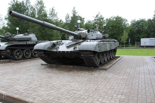 St. Petersburg, Rusya-Haziran 2019. II. Dünya Savaşı'nın Sovyet silahları, Park'ta sergi