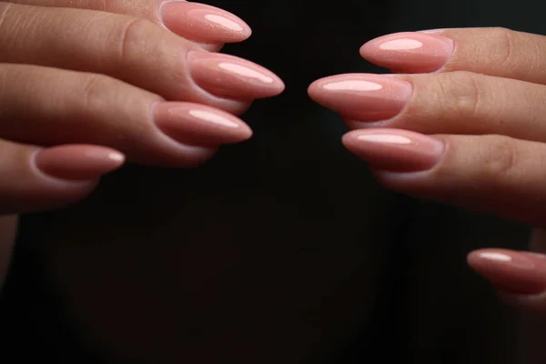 Manicurist job done perfectly well the customer — Stock Photo, Image