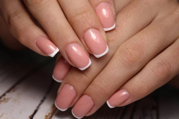 Manicure klus heel goed gedaan de klant — Stockfoto