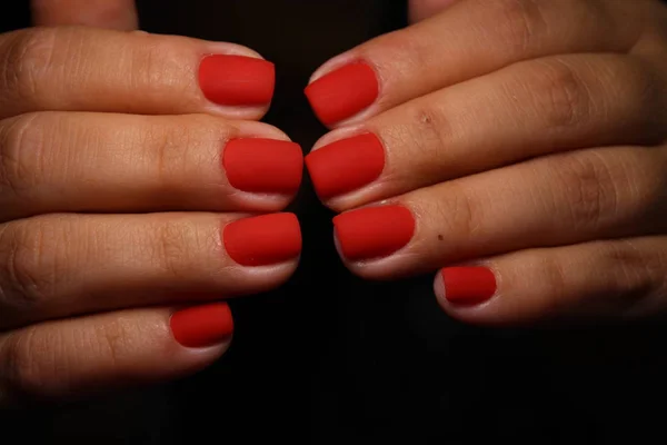 Sexy manicure of nails on beautiful hands — Stock Photo, Image