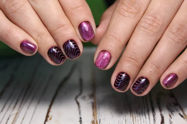 Unas Uñas Naturales Increíbles Las Manos Las Mujeres Con Manicura — Foto de Stock