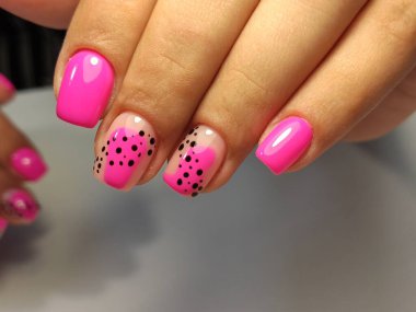 Manikür manikürü çok güzel bir dokuda.