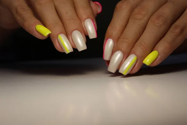 Moda Manicure Paznokci Pięknym Tle Tekstury — Zdjęcie stockowe