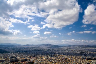 Güzel cityscape, şehir ve deniz manzarasına. Yunanistan, Atina, Akropolis.