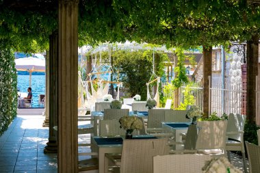 Kotor eski kentinde sokak kafe, Karadağ, Ağustos 2018
