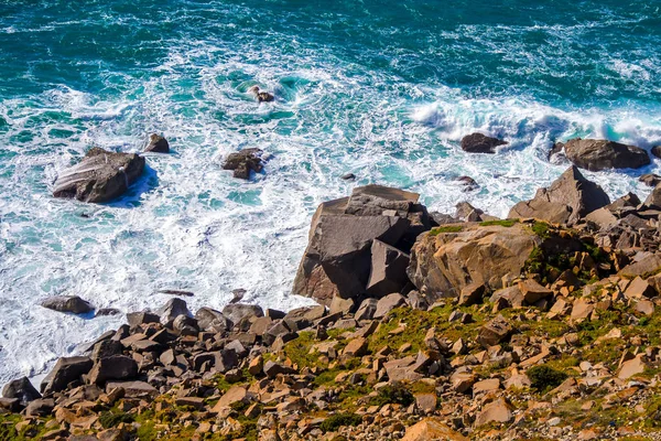 Prachtige Zeegezicht Uitzicht Atlantische Oceaan Vanaf Rotskaap Een Sintra Rockcape — Stockfoto