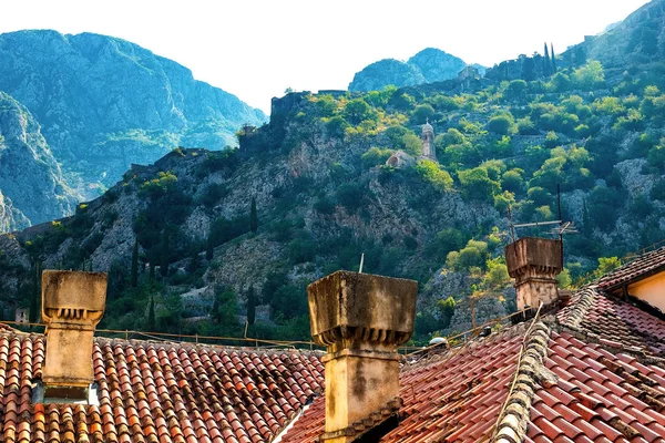 View Rooftops Authentic Old Town Kotor Montenegro Mountains Background — Stock Photo, Image