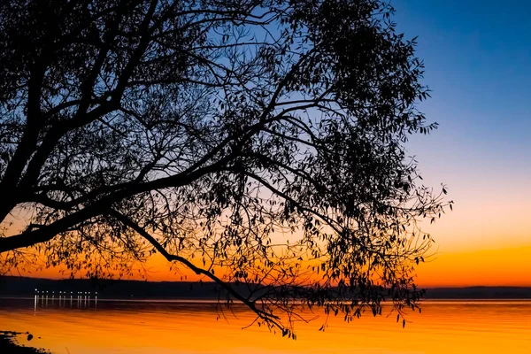 Coucher Soleil Incroyable Lumineux Sur Eau Mer Minsk Belarus — Photo