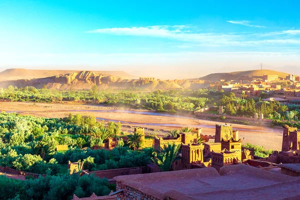 Kasbah Ait Ben Haddou in the Atlas Mountains of Morocco. — Stock Photo, Image