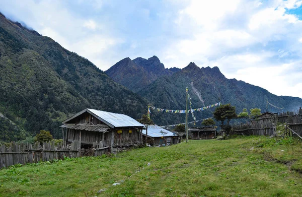 Ghunsa Giderken Tibetian Köyü Phole Phere Görünümü Kangchenjunga Merkez Kampa — Stok fotoğraf