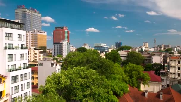 Hanoi antenn utsikt över staden. 4K-upplösning zooma ut. — Stockvideo
