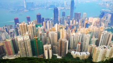 Hong Kong havacılık şehri manzarası. 4K çözünürlük hızı. Hong Kong Adası.