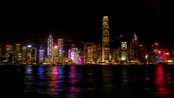 Hong Kong noite cityscape lapso de tempo. 4K panning resolução. Outubro de 2015 — Vídeo de Stock