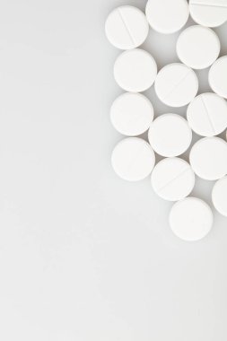 Hap ve tablet, ilaç izole. Uyuşturucu. Sağlık. İlaç sanayii. eczane.