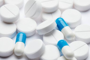 Hap ve tablet, ilaç izole. Uyuşturucu. Sağlık. İlaç sanayii. eczane.