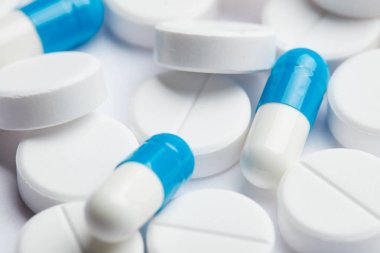 Hap ve tablet, ilaç izole. Uyuşturucu. Sağlık. İlaç sanayii. eczane.
